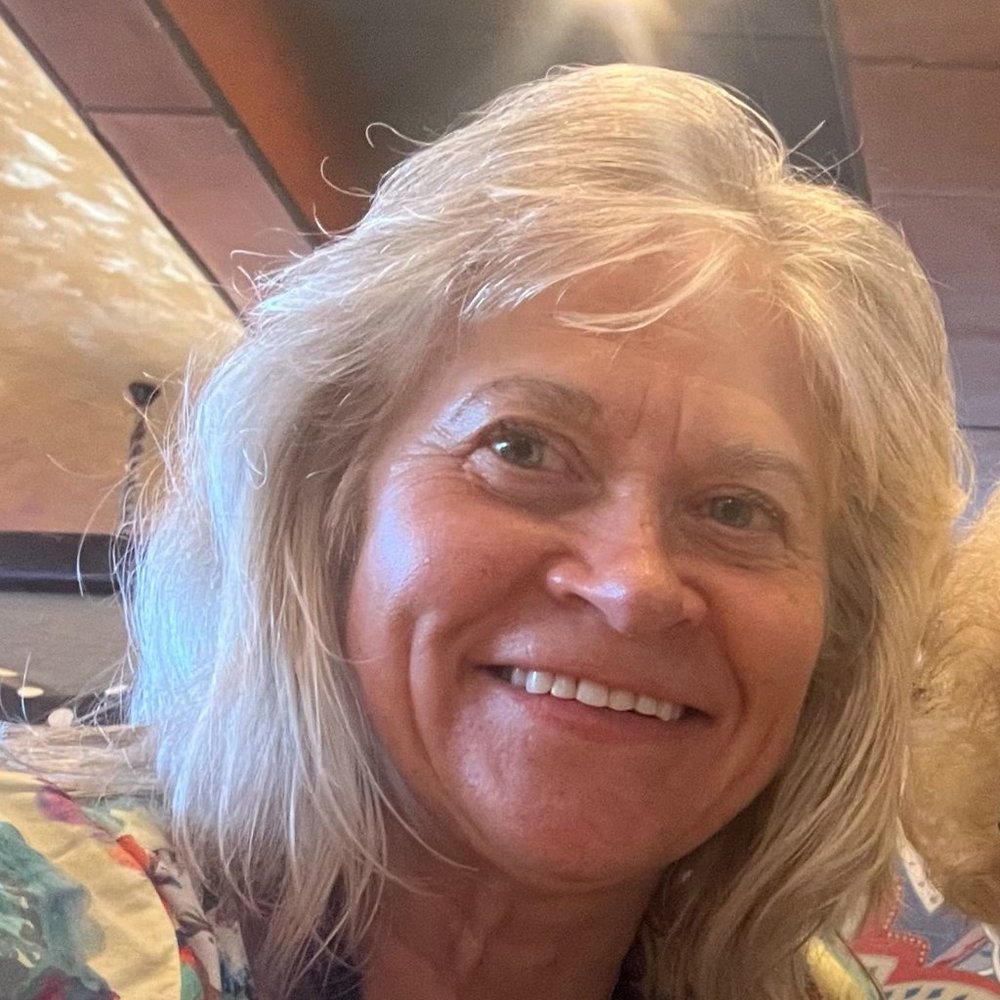 Meet your Posher, Sandy